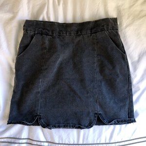 Ash black scalloped skirt